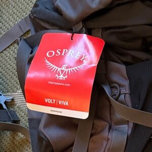 Osprey Volt 75 Backpack in Black and Dark Gray